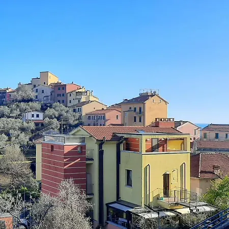 Dagli Ulivi Al Mare Apartment