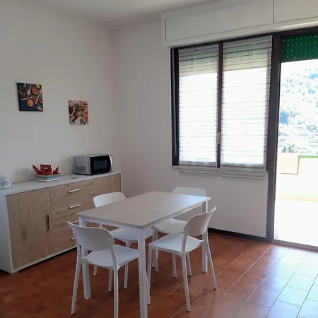 Dagli Ulivi Al Mare Lerici